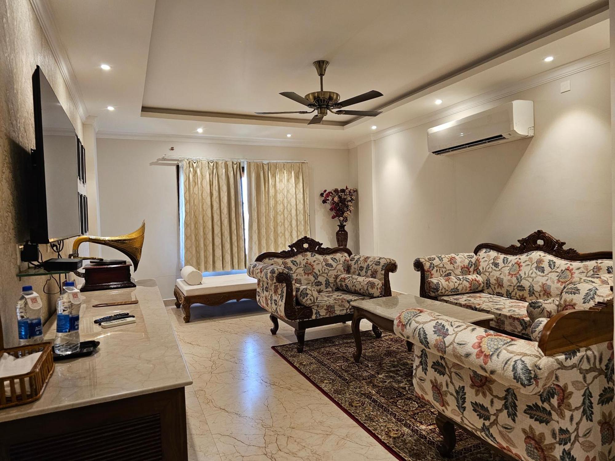 The Creek Boutique Resort & Spa Bolpur Extérieur photo