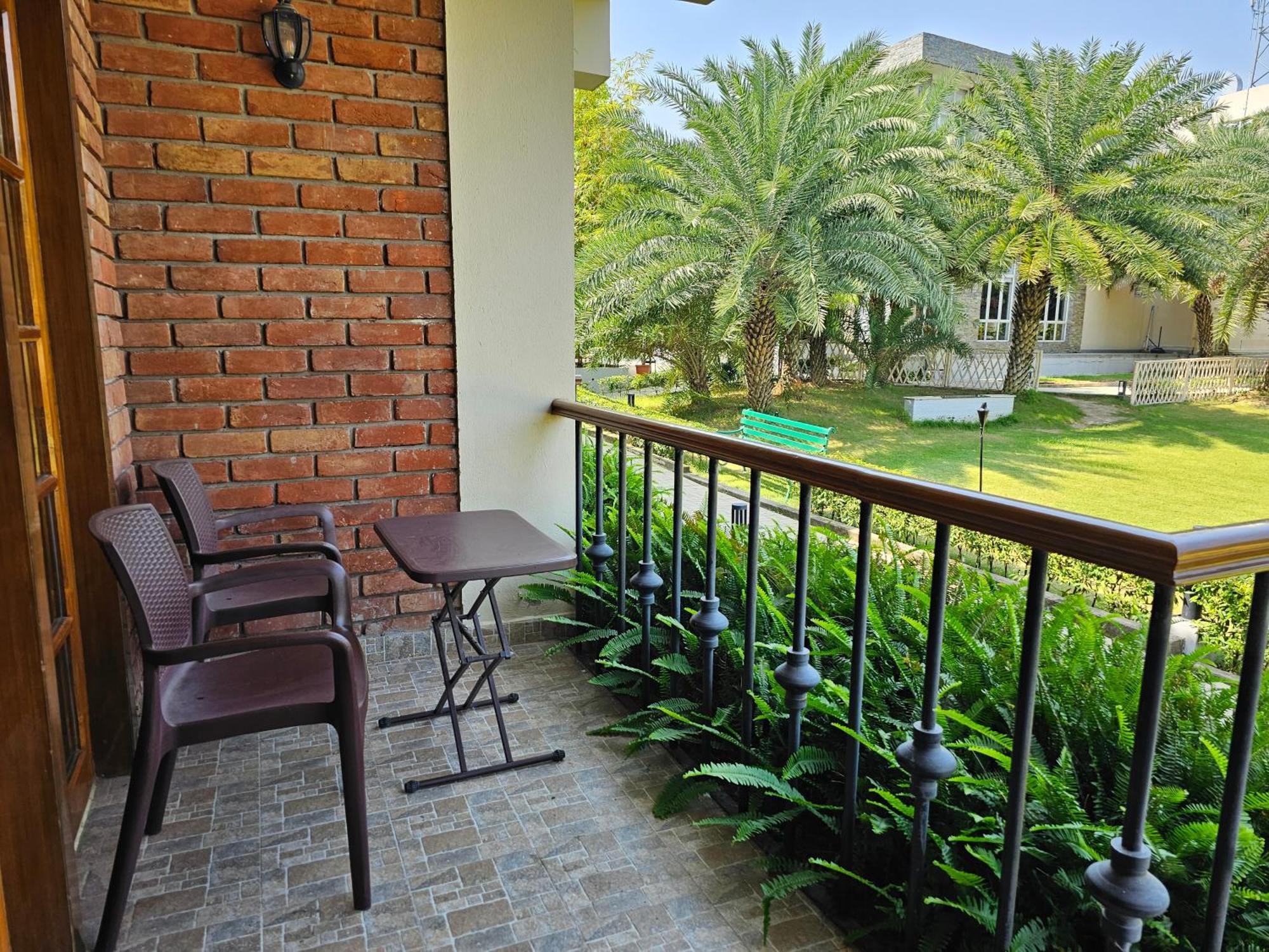 The Creek Boutique Resort & Spa Bolpur Extérieur photo